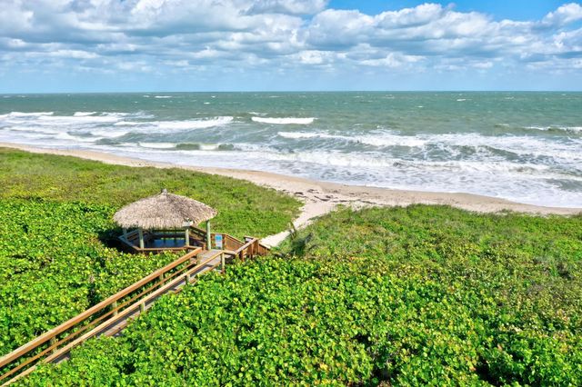 5061 N Highway A1a 905, Hutchinson Island, FL 34949