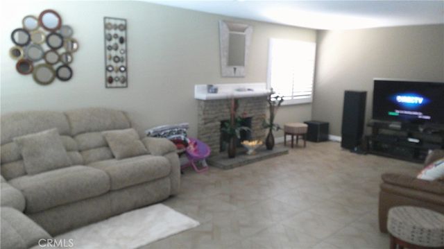 3525 Castle Rock, Diamond Bar, CA 91765