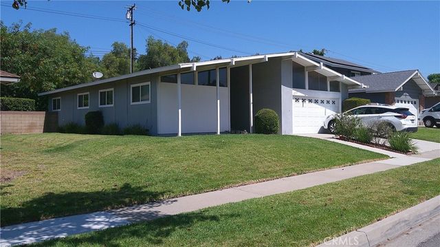 3525 Castle Rock, Diamond Bar, CA 91765