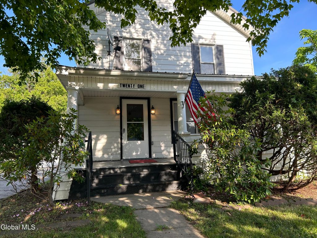 21 Washington Street, Fultonville, NY 12072
