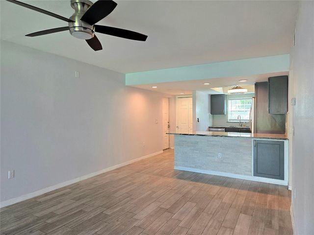12900 VONN ROAD A101, Largo, FL 33774
