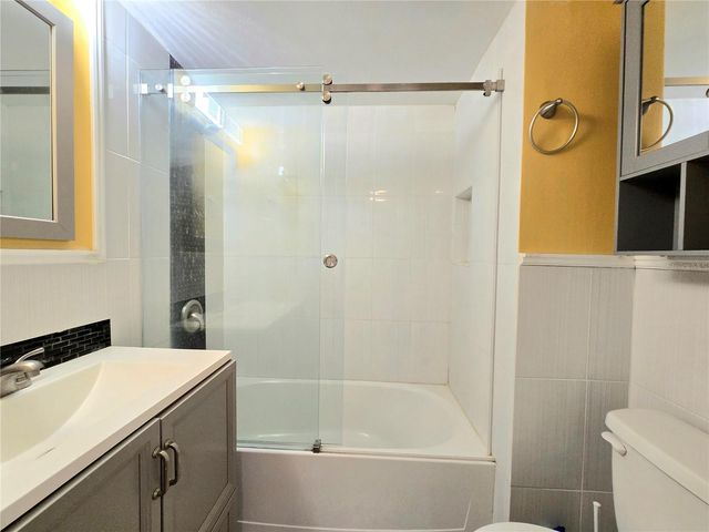 12900 VONN ROAD A101, Largo, FL 33774