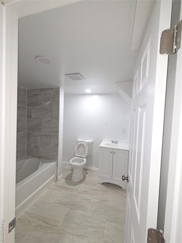 15430 Bramell Street, Detroit, MI 48223