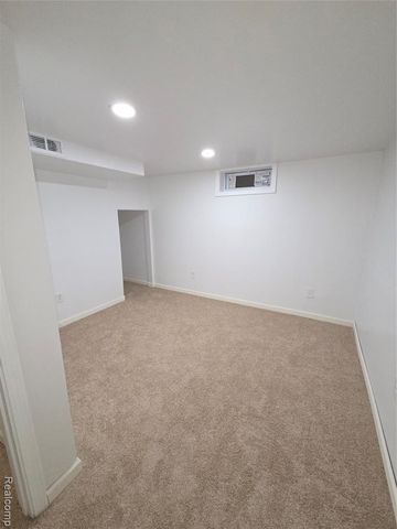 15430 Bramell Street, Detroit, MI 48223