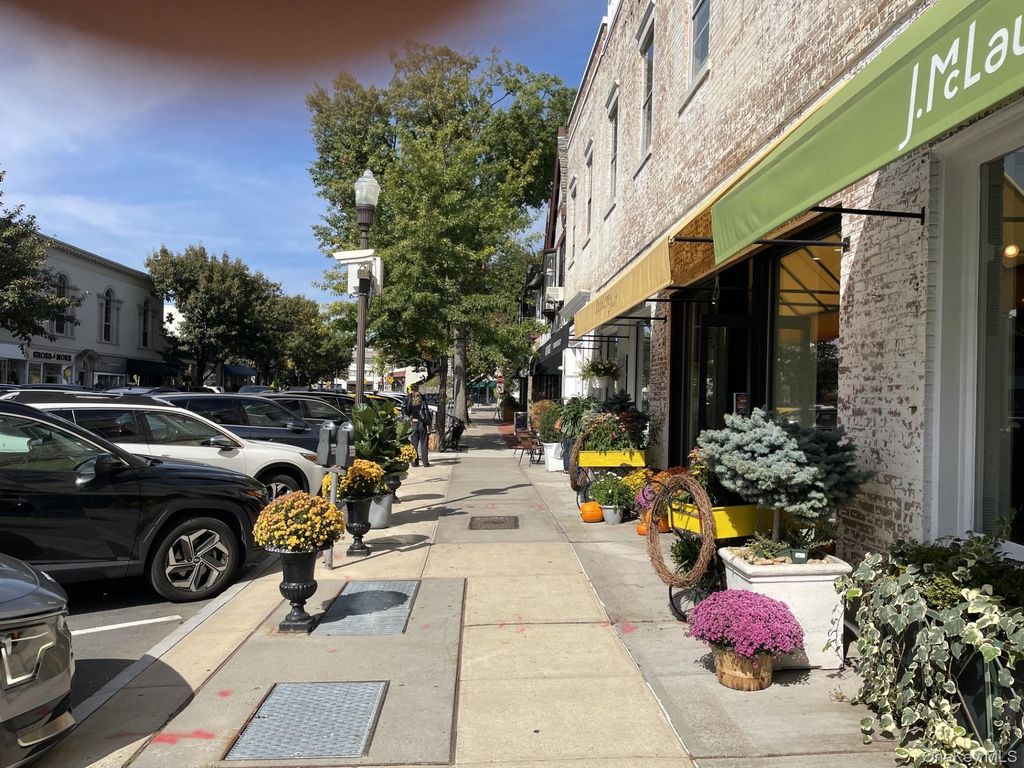 69-77 Pondfield Road GF-8, Bronxville, NY 10708 — photo 2