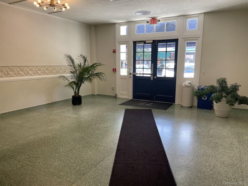 69-77 Pondfield Road GF-8, Bronxville, NY 10708 — photo 4