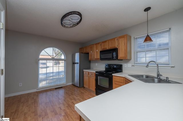 9 Colombard Court, Mauldin, SC 29662