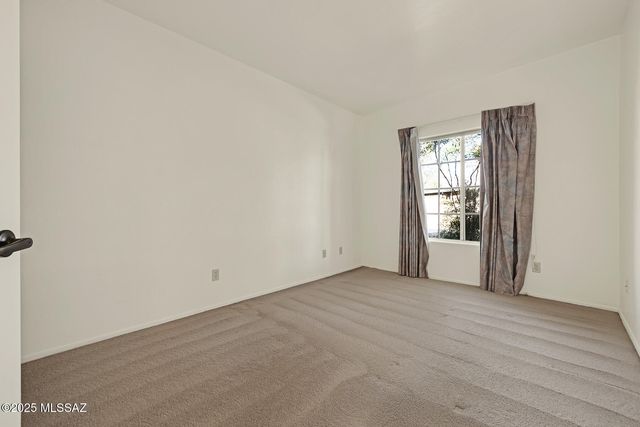 3745 N Camino Leamaria, Tucson, AZ 85716