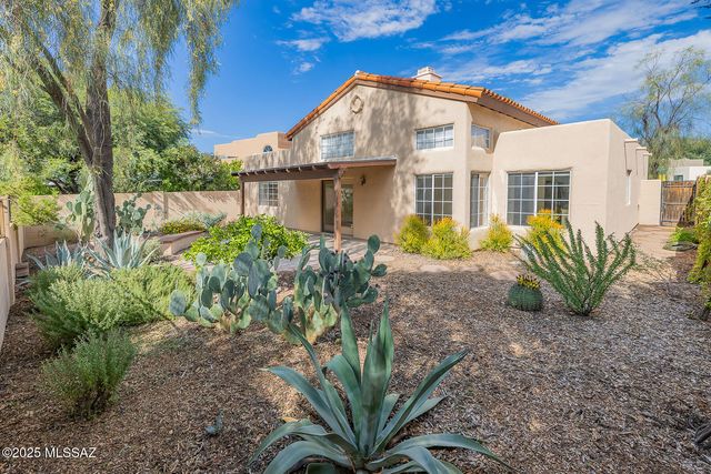 3745 N Camino Leamaria, Tucson, AZ 85716