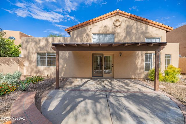 3745 N Camino Leamaria, Tucson, AZ 85716