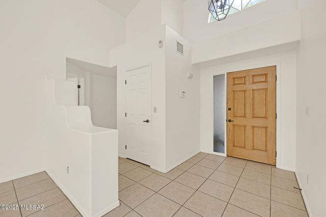 3745 N Camino Leamaria, Tucson, AZ 85716