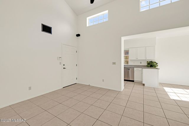 3745 N Camino Leamaria, Tucson, AZ 85716