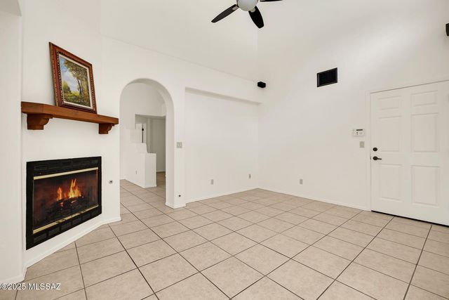 3745 N Camino Leamaria, Tucson, AZ 85716