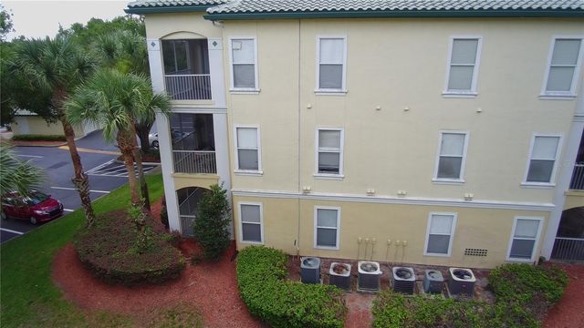 8925 LEGACY COURT 107, Kissimmee, FL 34747