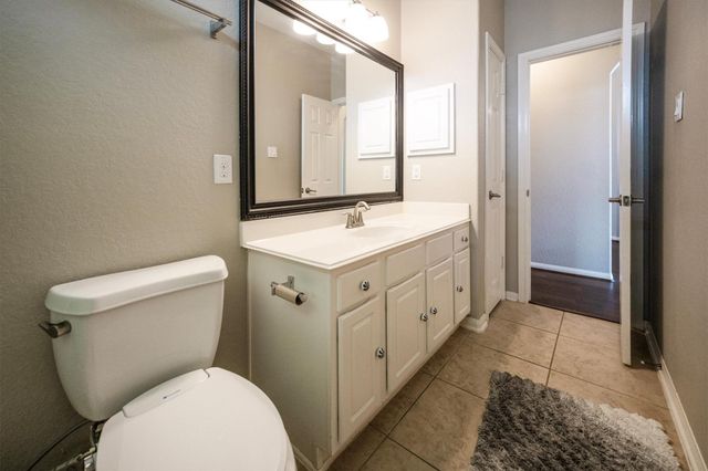 25227 Hawthorne Blossom Drive, Spring, TX 77389