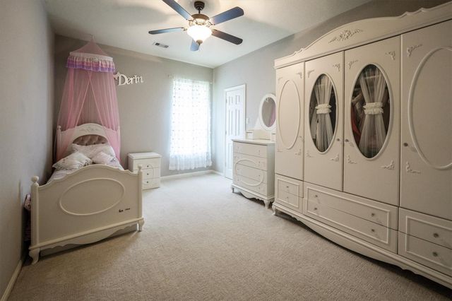25227 Hawthorne Blossom Drive, Spring, TX 77389