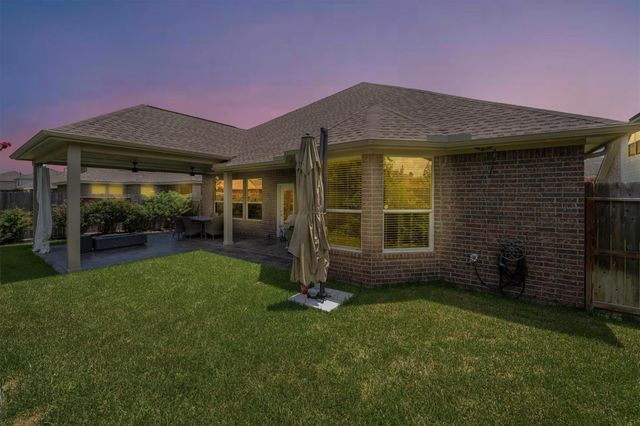 25227 Hawthorne Blossom Drive, Spring, TX 77389
