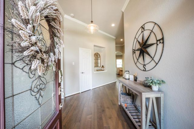 25227 Hawthorne Blossom Drive, Spring, TX 77389