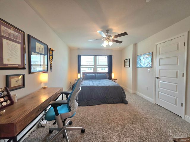 7158 Village Ln, Pensacola, FL 32504