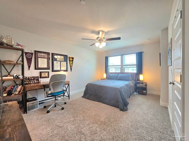 7158 Village Ln, Pensacola, FL 32504