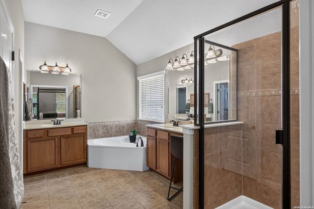 13010 Gordons Mott, San Antonio, TX 78253