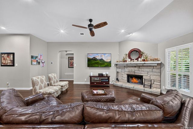 13010 Gordons Mott, San Antonio, TX 78253