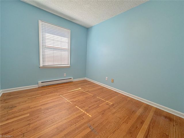 1409 Glenside Drive, Greensboro, NC 27405