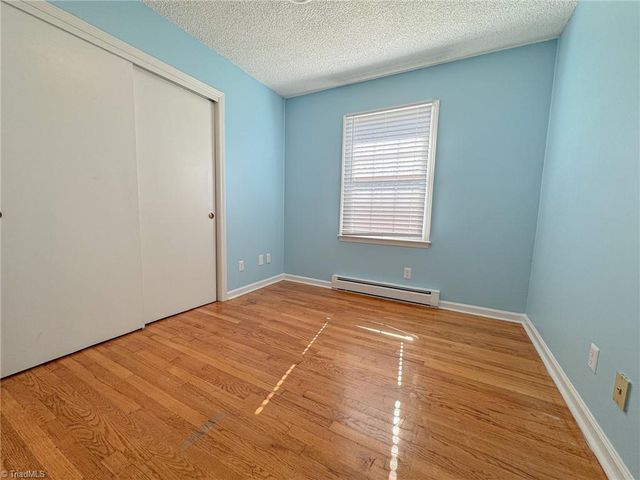 1409 Glenside Drive, Greensboro, NC 27405