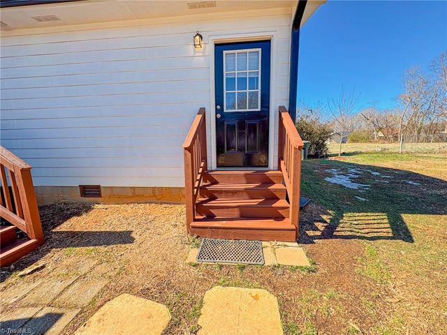 1409 Glenside Drive, Greensboro, NC 27405