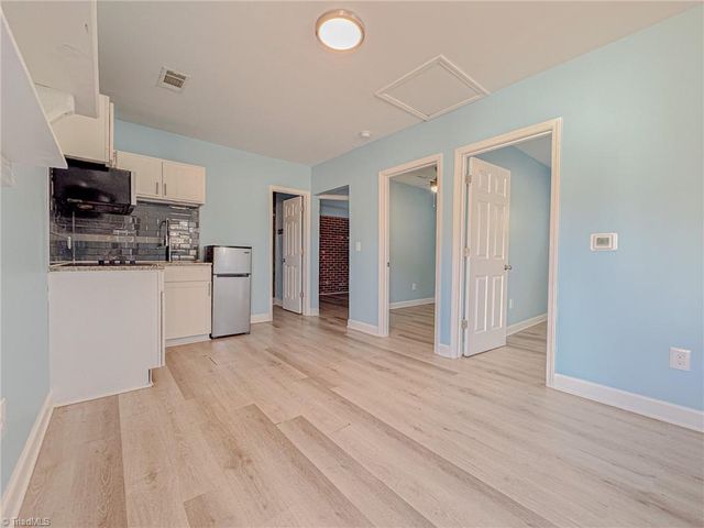 1409 Glenside Drive, Greensboro, NC 27405