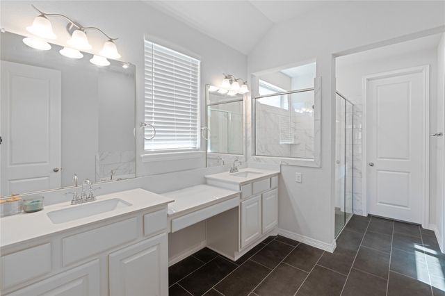 213 Mira Mesa DR, Liberty Hill, TX 78642