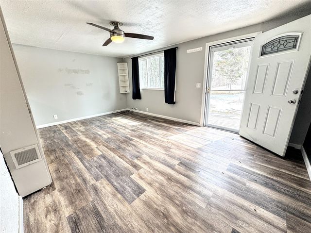 216 Fern Avenue, Cadillac, MI 49601