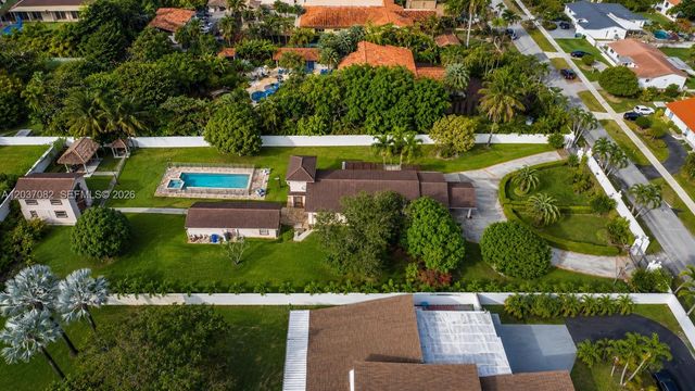 300 SW 123rd Avenue, Miami, FL 33184