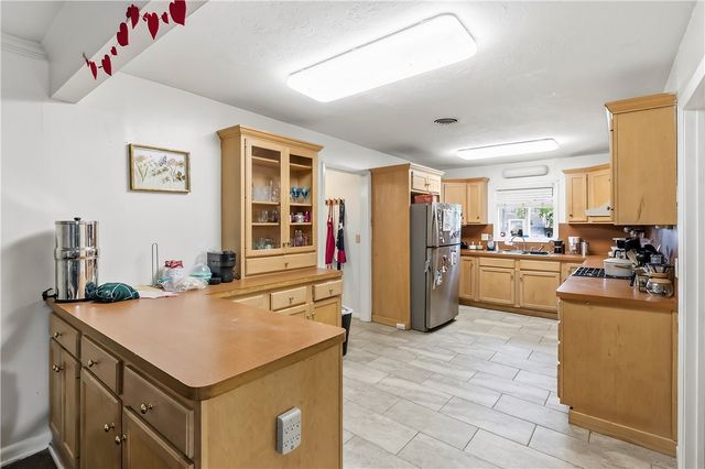 906 Gilchrist Avenue, College Station, TX 77840