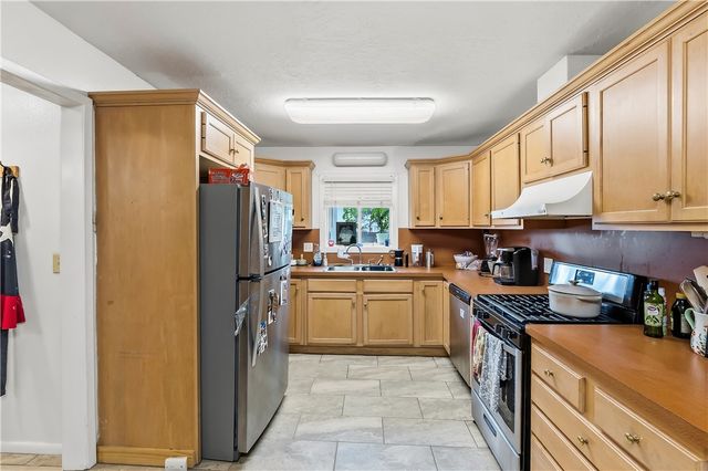 906 Gilchrist Avenue, College Station, TX 77840