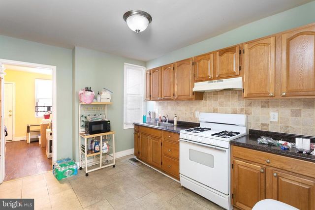 2736 E PRESTON ST, Baltimore, MD 21213