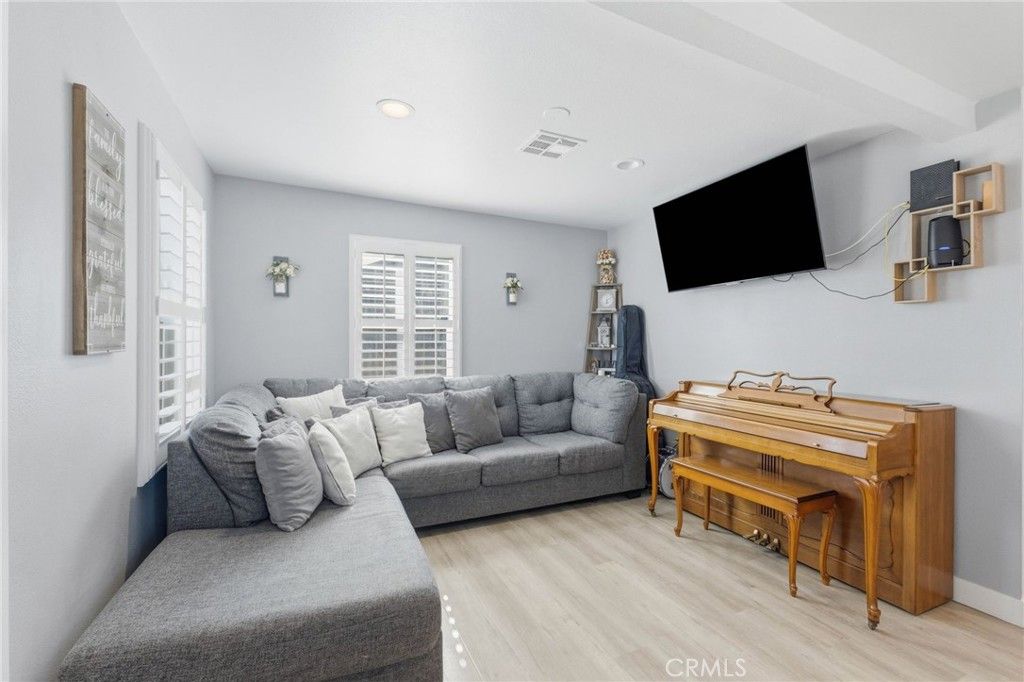 1252 D, Corona, CA 92882 — photo 4