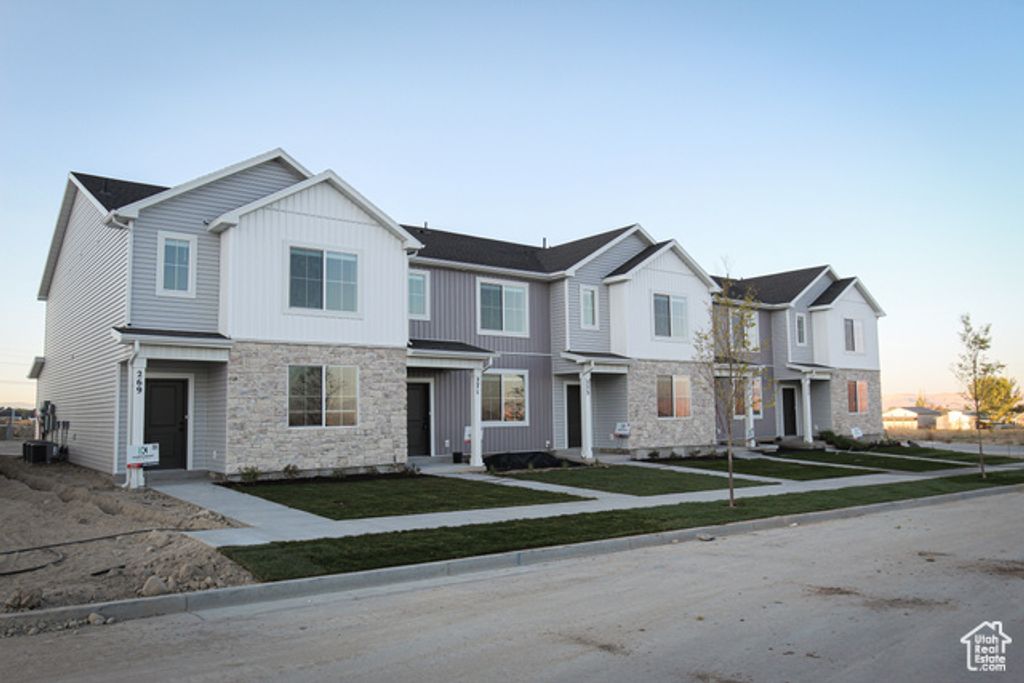 227 W 690 N, Smithfield, UT 84335