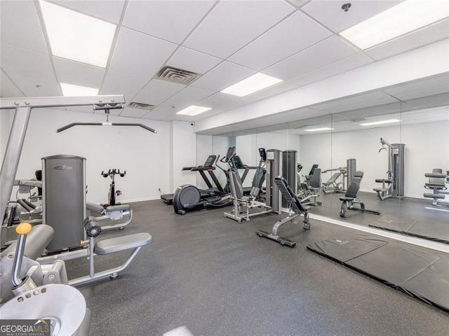 275 13th Street NE 1106, Atlanta, GA 30309