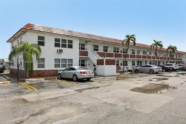 22 SE 3rd Ter 18, Dania Beach, FL 33004