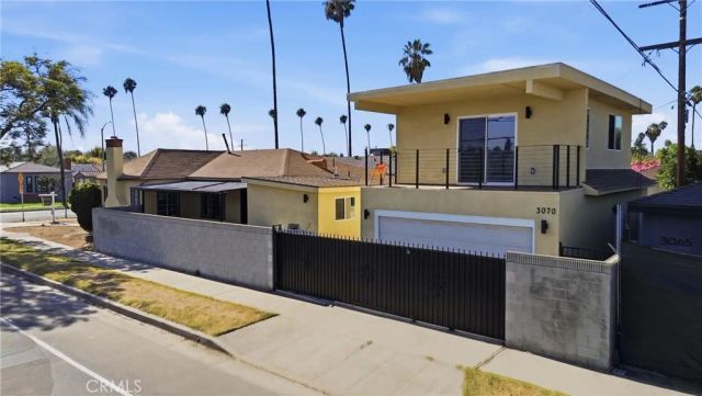 3892 Cherrywood Avenue, Leimert Park, CA 90008