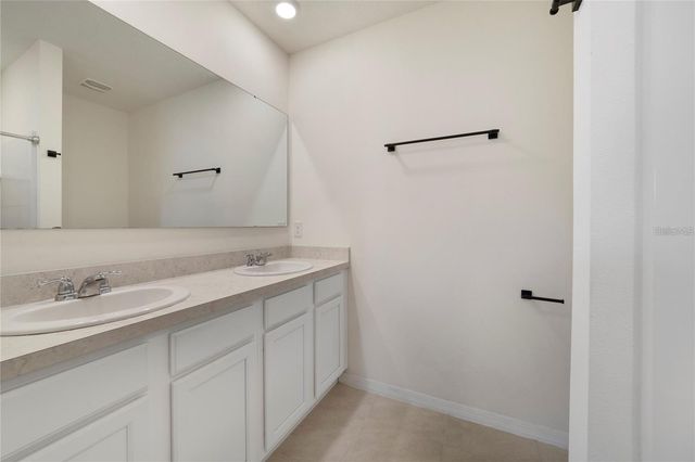 6772 HUNTLEIGH HAMMOCK RD, St Cloud, FL 34773