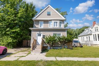 12148 S Eggleston Avenue, Chicago, IL 60628