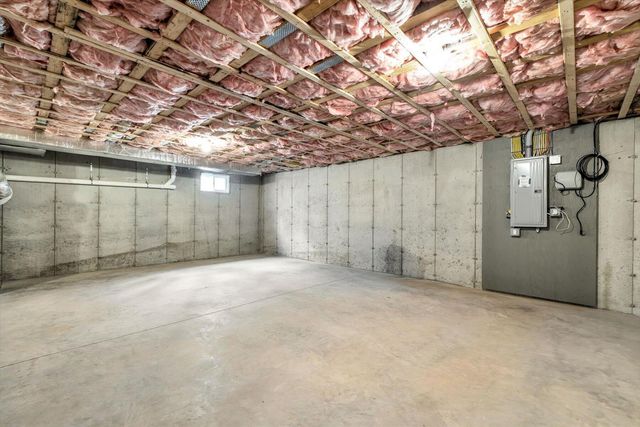 83 Airline Road, East Dennis, MA 02641