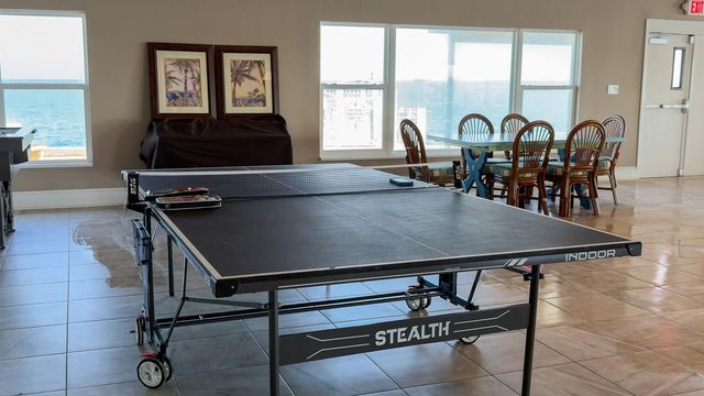 8 GLENCOE PLACE 104, Dunedin, FL 34698