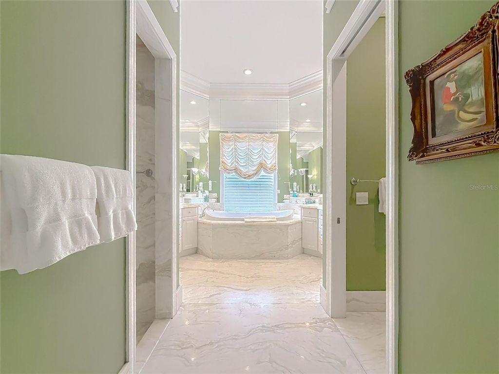 Image 47 of property listing at 2785 NW 80TH AVENUE, Ocala, FL 34482