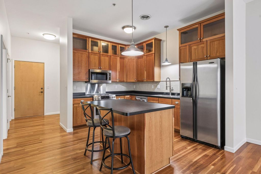 270 4th Street E 307, Saint Paul, MN 55101 — photo 4