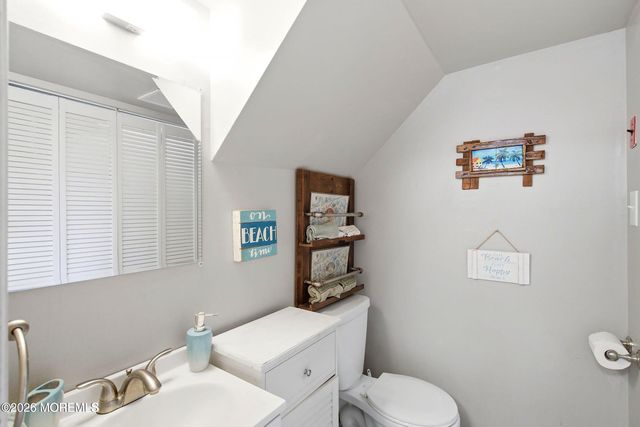 142 Greenwood Loop Road 142, Brick, NJ 08724