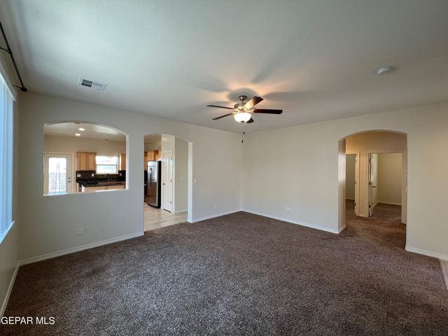 147 N MANZANITA Drive, El Paso, TX 79928
