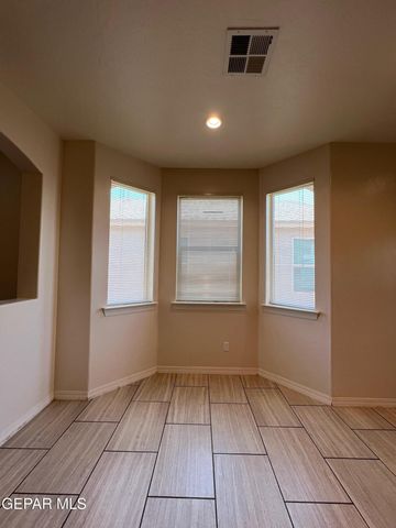 147 N MANZANITA Drive, El Paso, TX 79928